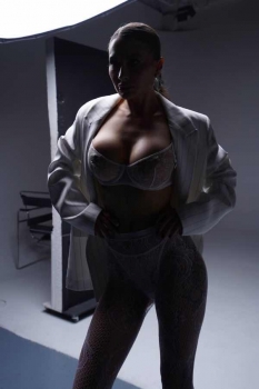 АРИНА РОССИЯ