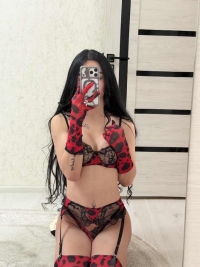 Monika (Вип канале есть виртуальный есть)